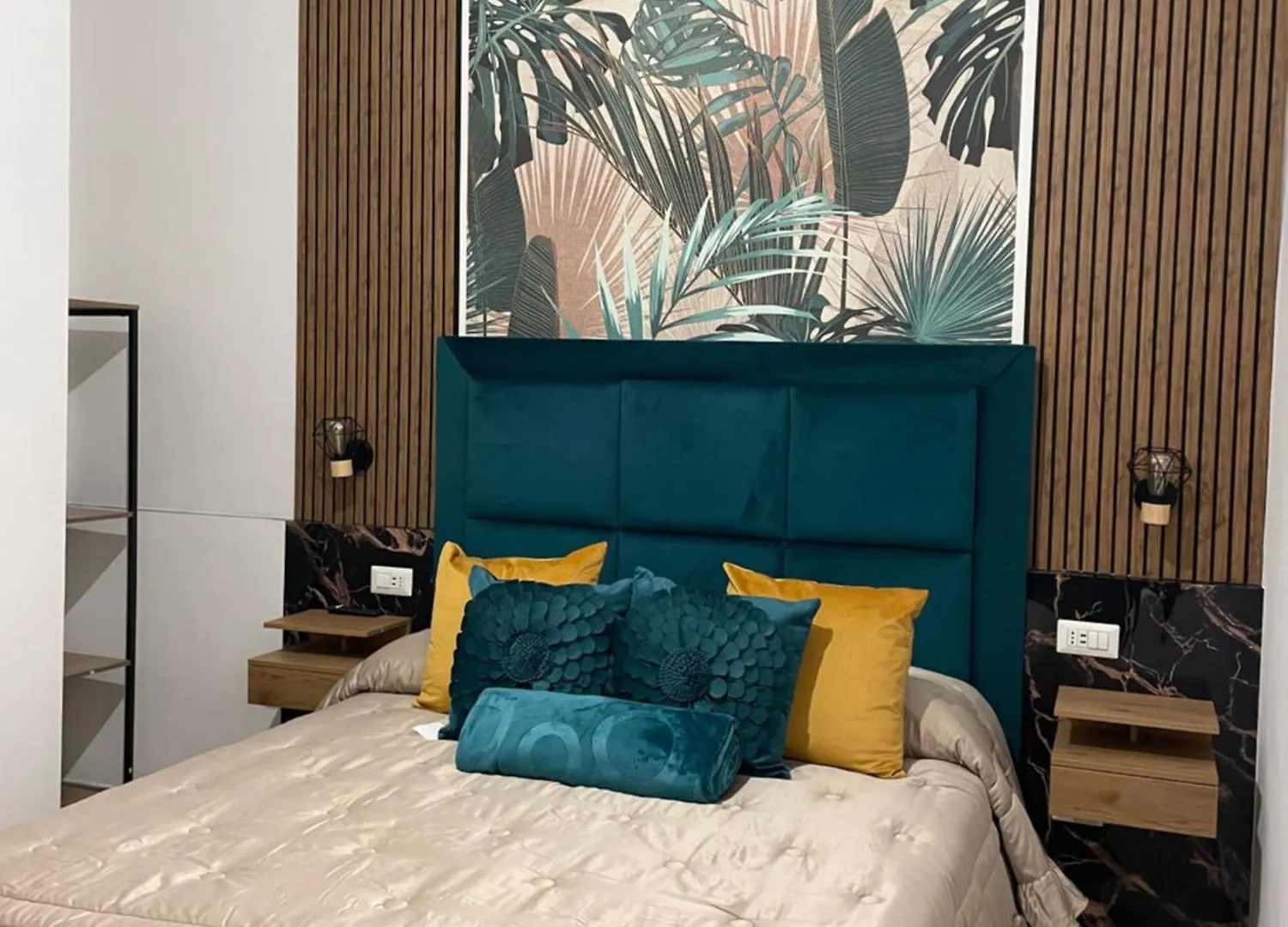 B&B Museo Central Suite Napoli Bed & Breakfast